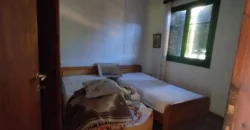 595